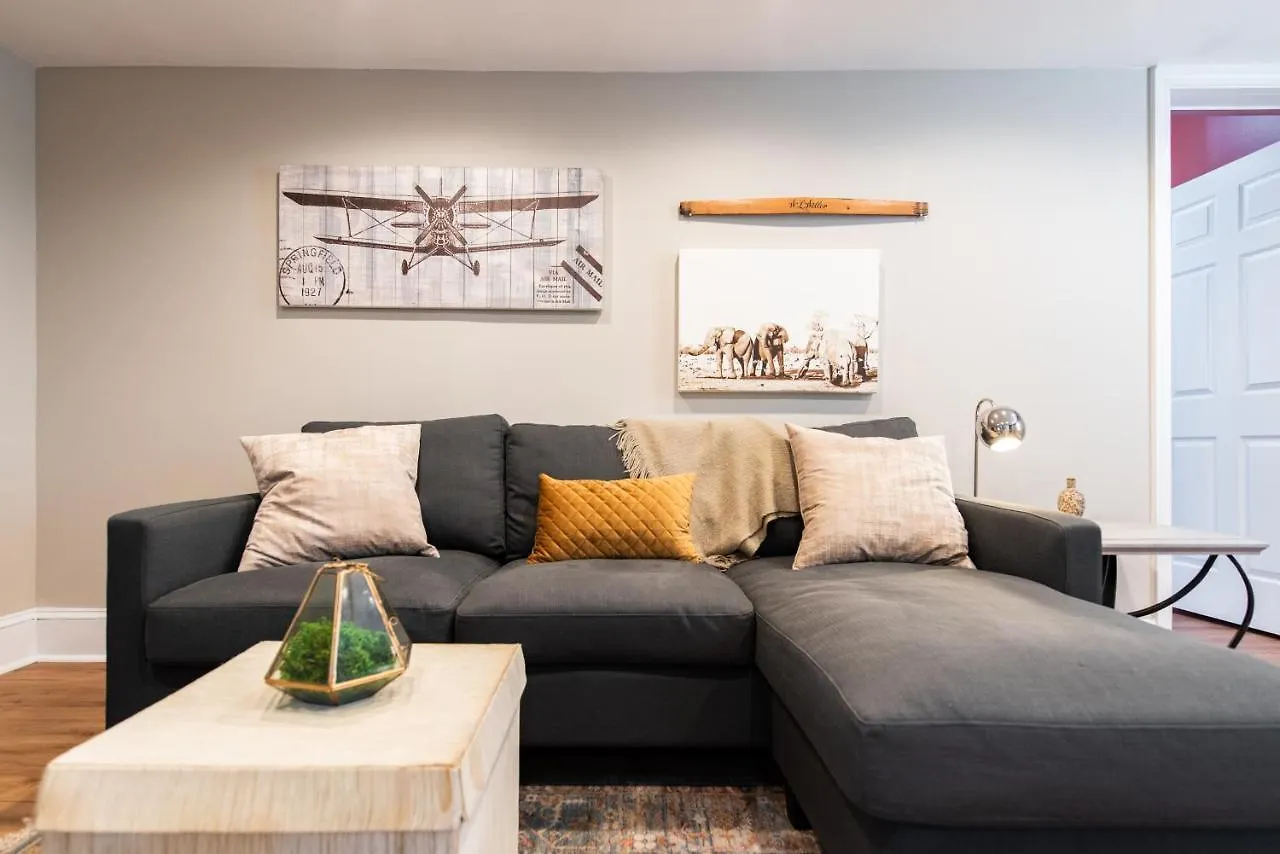Derby City Urban Oasis Apartment Louisville