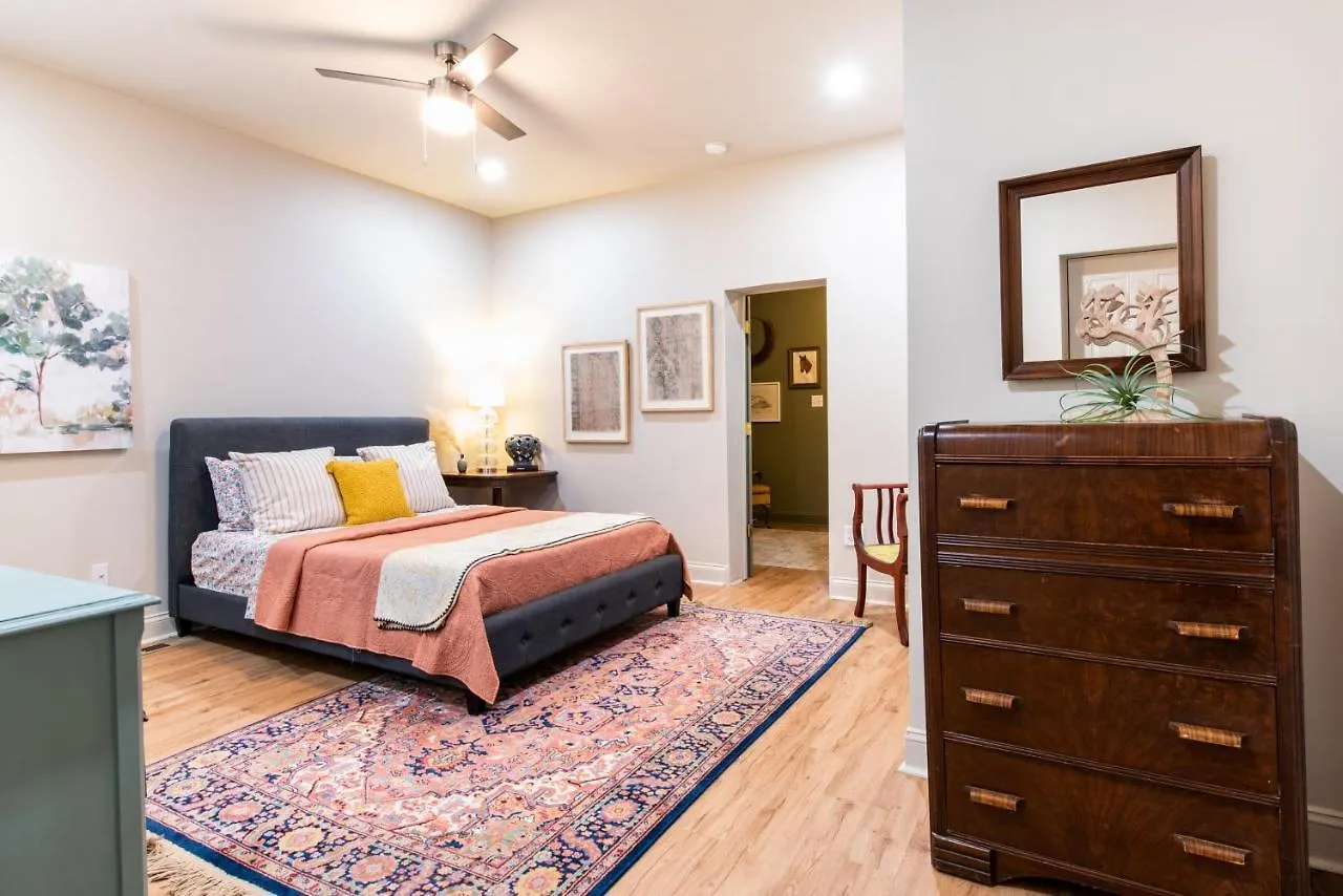 Derby City Urban Oasis Apartment Louisville