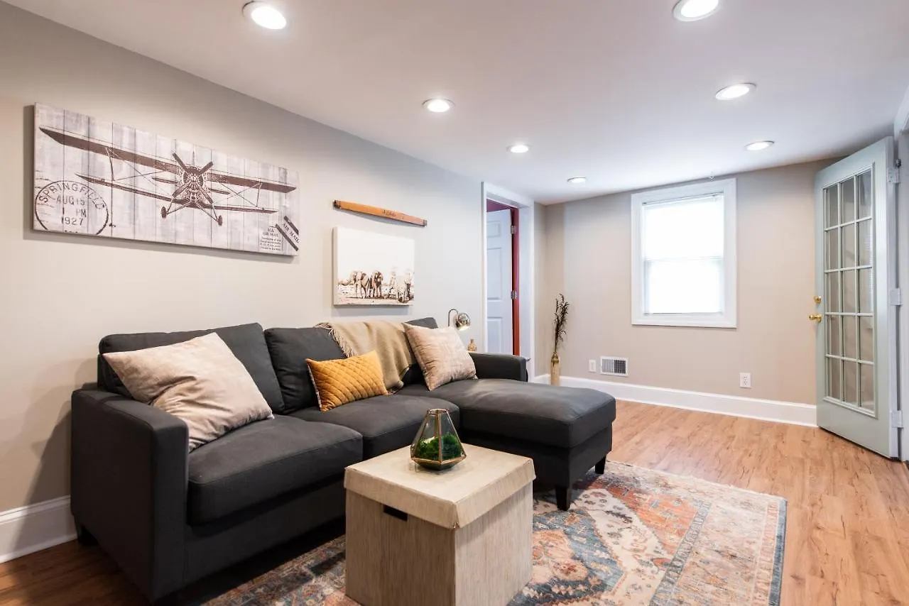 Derby City Urban Oasis Apartment Louisville